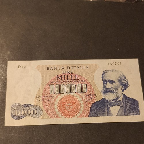 Banca italia banconota - banca,