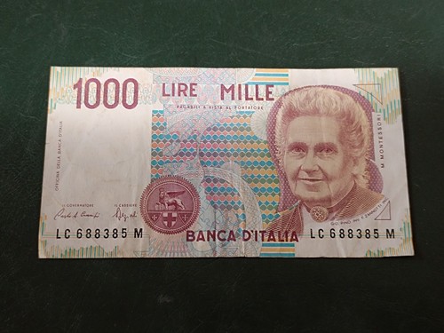 Banconota italia 1000 mille - italia,