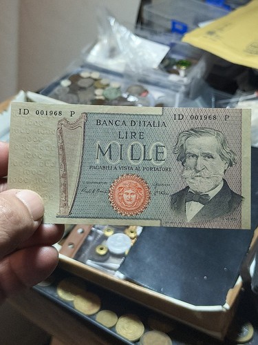 Banconota italia 1000 lire - banconota,